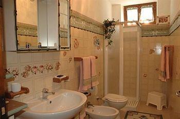 Ai Due Pini B&B Pescantina ภายนอก รูปภาพ