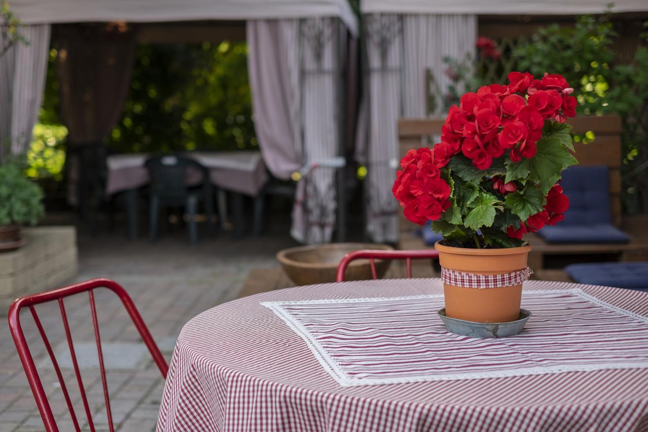 Ai Due Pini B&B Pescantina ภายนอก รูปภาพ